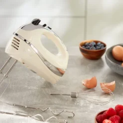 VonShef Professional 300W Hand Mixer, Cream, Includes Chrome Beaters, Dough Hooks, Balloon Whisk + 5 Speed With Turbo Button -Kitchen Appliances Store 55004437 4