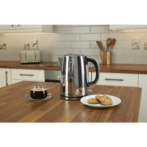 Swan 1.7L Polished Stainless Steel Jug Kettle 3 Swan 1.7L Polished Stainless Steel Jug Kettle - Image 3