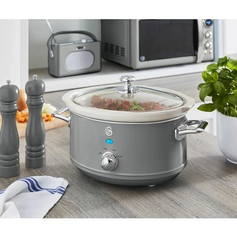 Swan 3.5L Slow Cooker Retro Grey 5 Swan 3.5L Slow Cooker Retro Grey - Image 5